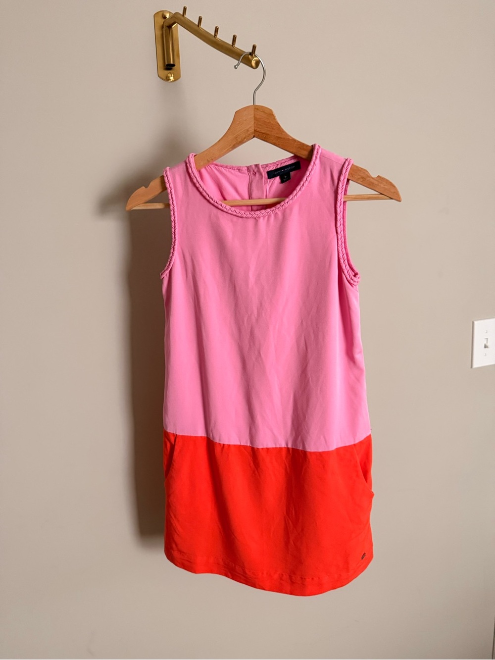 Tommy Hilfiger Girls Dress Size 10 Pink Colorblock Sleeveless Summer Shift